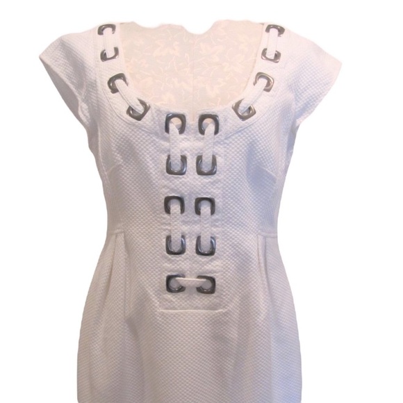 🌺NANETTE LEPORE White Workaholic Dress w/ Pockets Size 0-Silver Chunk Chainlink🌺 - Picture 3 of 8